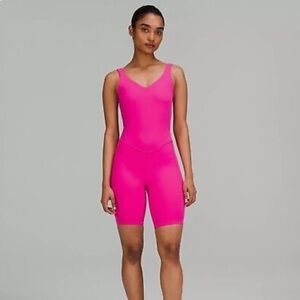 Lululemon Align Bodysuit in Sonic Pink Size 4